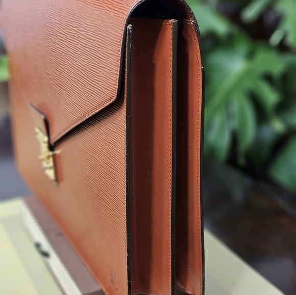 #00520-0588 LOUIS VUITTON EPI LEATHER DOCUMENT BAG KENYAN BROWN - Picture 4 of 14